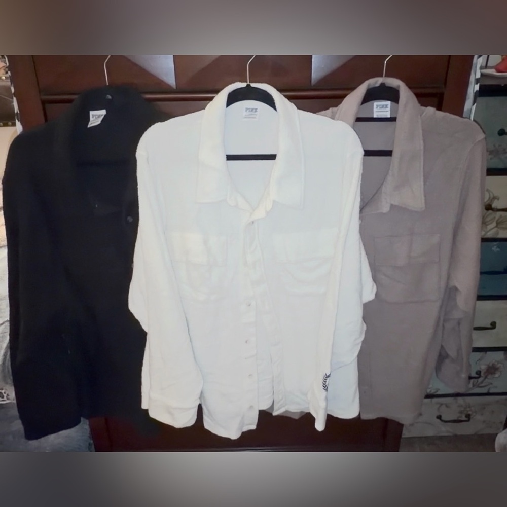 (3) PINK Victoria's Secret Black,White, & Tan Fleece Shirts - XXL - NWOT 🖤🤍🤎